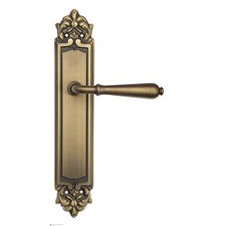 Дверная ручка Venezia "CLASSIC" на планке PL96 матовая бронза