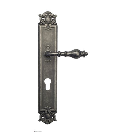 Дверная ручка Venezia "GIFESTION" CYL на планке PL97 античное серебро