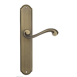 Дверная ручка Venezia "VIVALDI" на планке PL02 матовая бронза