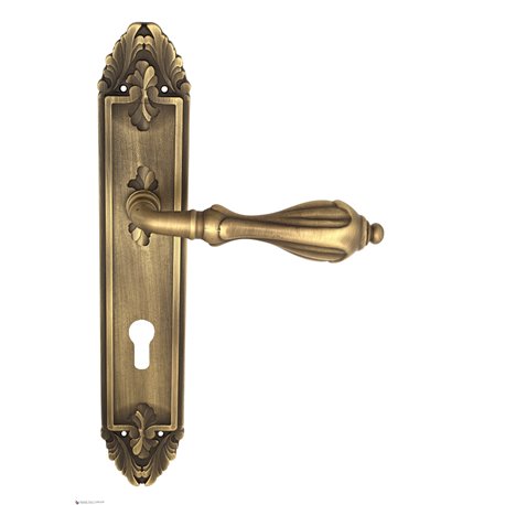 Дверная ручка Venezia "ANAFESTO" CYL на планке PL90 матовая бронза