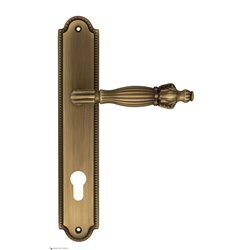Дверная ручка Venezia "OLIMPO" CYL на планке PL98 матовая бронза