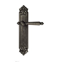 Дверная ручка Venezia "PELLESTRINA" на планке PL96 античное серебро