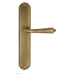 Дверная ручка Venezia "VIGNOLE" на планке PL02 матовая бронза