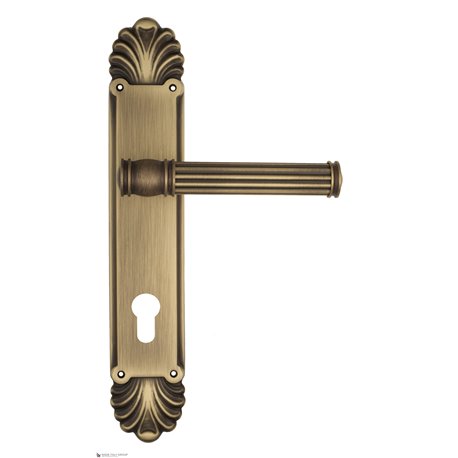 Дверная ручка Venezia "IMPERO" CYL на планке PL87 матовая бронза
