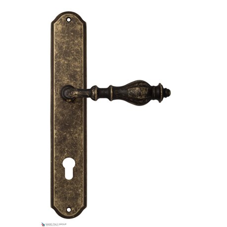 Дверная ручка Venezia "GIFESTION" CYL на планке PL02 античная бронза