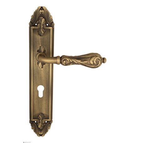 Дверная ручка Venezia "MONTE CRISTO" CYL на планке PL90 матовая бронза