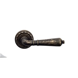 Дверная ручка Venezia "VIGNOLE" D2 античная бронза