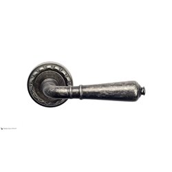 Дверная ручка Venezia "VIGNOLE" D2 античное серебро