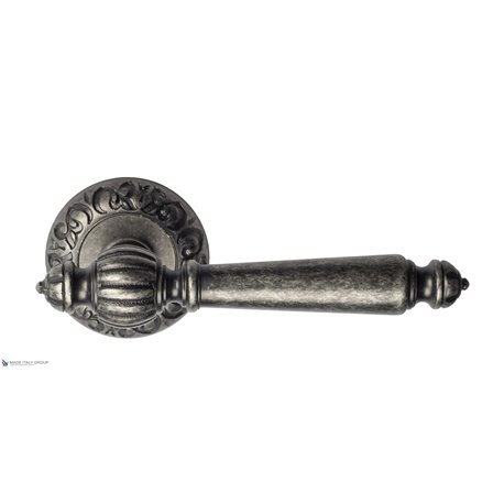 Дверная ручка Venezia "PELLESTRINA" D4 античное серебро