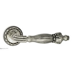Дверная ручка Venezia "OLIMPO" D2 натуральное серебро + черный