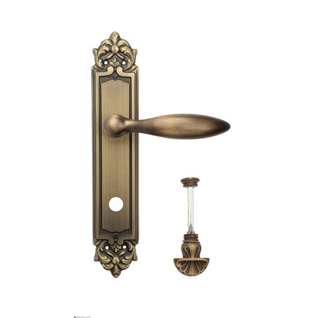 Дверная ручка Venezia "MAGGIORE" WC-4 на планке PL96 матовая бронза