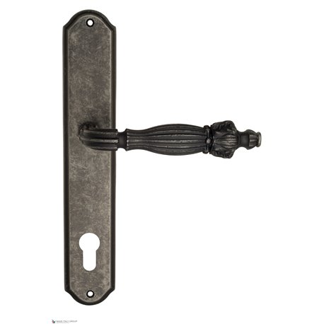 Дверная ручка Venezia "OLIMPO" CYL на планке PL02 матовая бронза